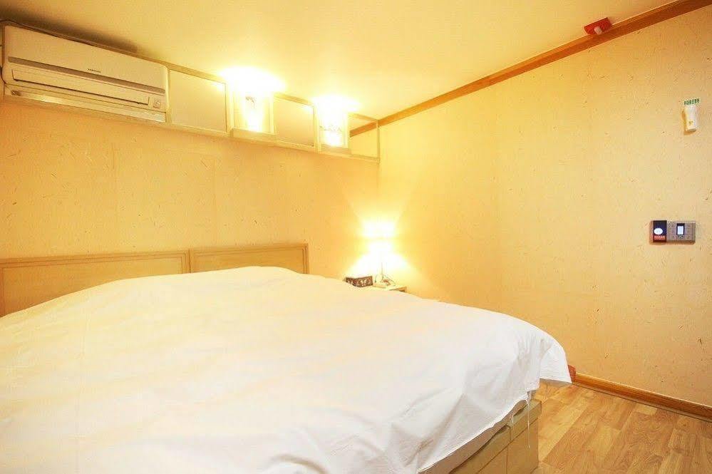 Jeonju Tourist Hotel Eksteriør bilde